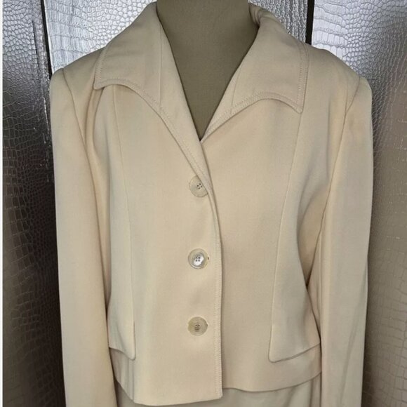 Valentino Miss V Italy Vintage Blazer Skirt Suit Cream Sz 14 Wool - Picture 1 of 8
